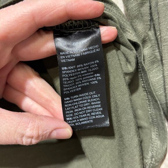 White House Black Market Olive Green Shimmer Long Sleeve Top SP Small Petite - Picture 5 of 9